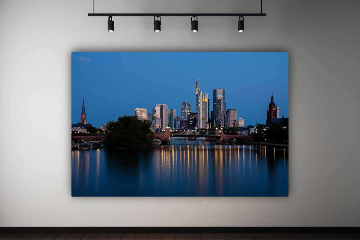 Frankfurt in blauer Stunde